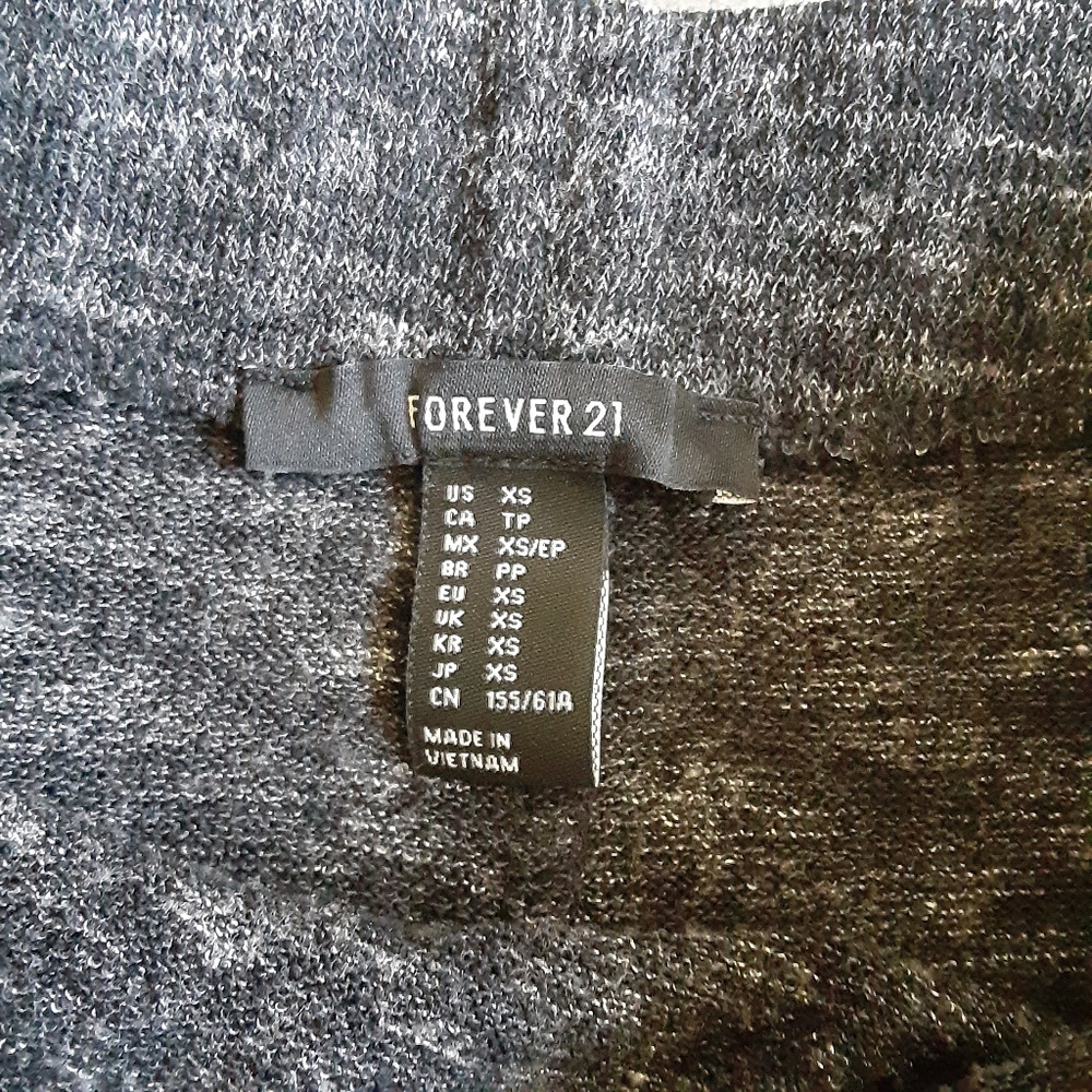 Y2K Skirt Bundle |3 Skirts| - Picture 3 of 10